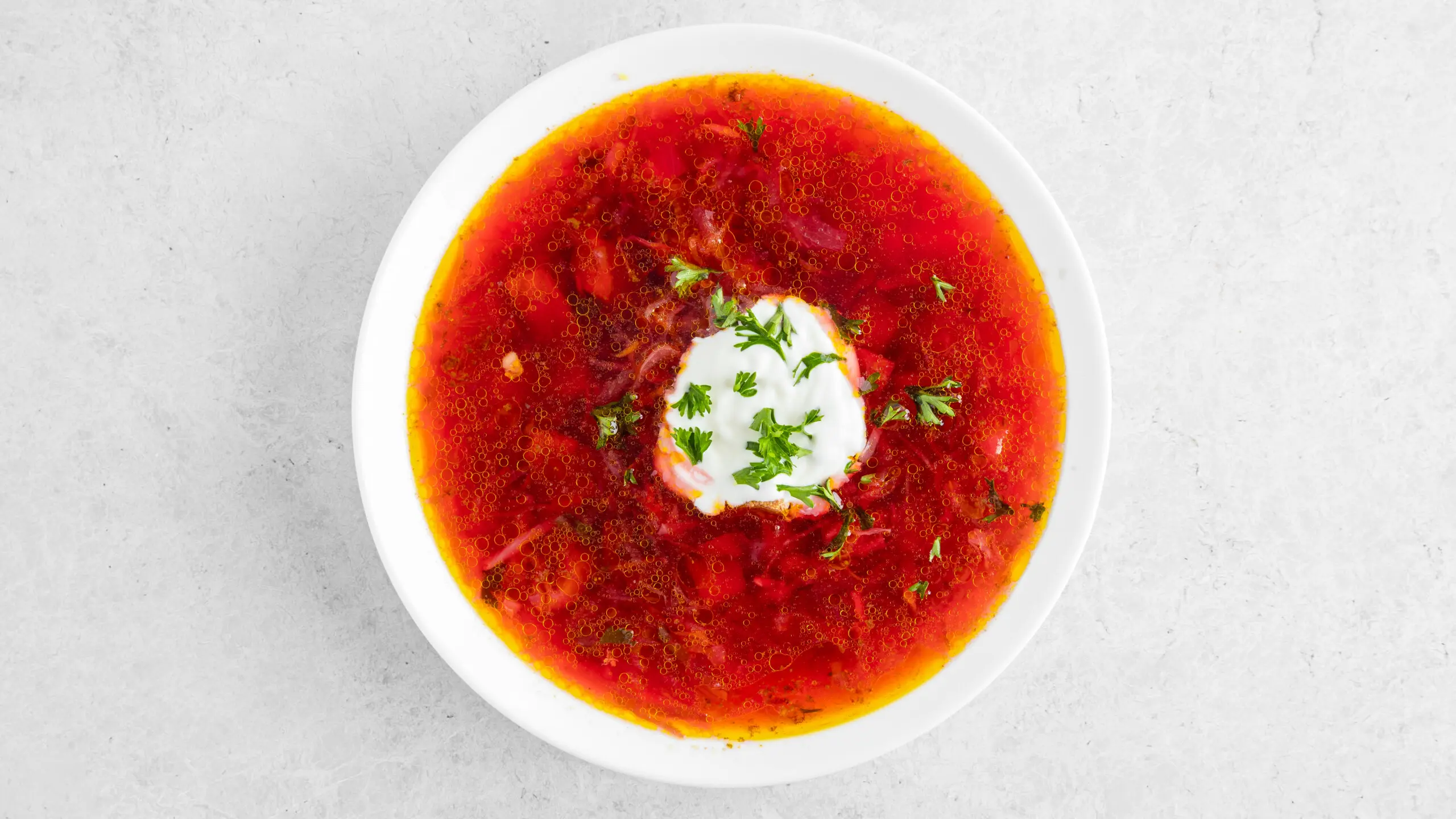 Red Borscht (Vegetarian or with Pork)